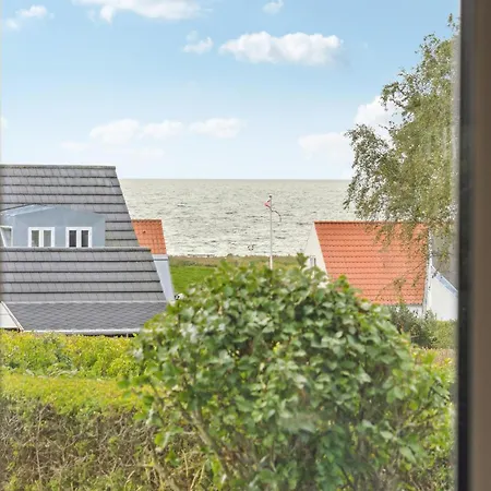 3 Bedroom Gorgeous In 阿森斯