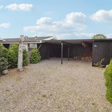 度假居 3 Bedroom Gorgeous In 阿森斯